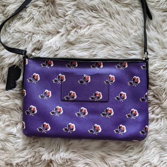 Coach bramble rose crossbody - Picture 9 of 9